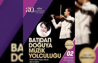 Keman sanatçısı Hasan Gökçe Yorgun ve piyanist...