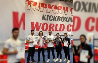 Kick Boks’ta 3 madalya