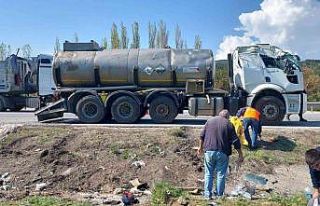 Kimyasal madde yüklü tanker devrildi, korku dolu...