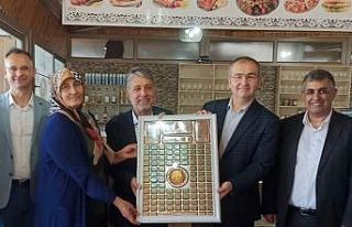Kırıkhan’da şehit anneleri onuruna yemek verildi