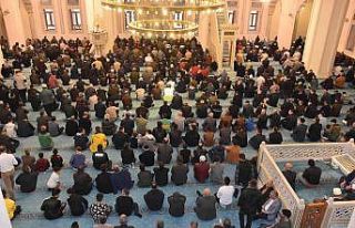 Kırıkkale’de bayram namazında camiler doldu
