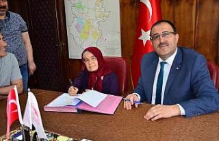 Kırsal kalkınma projelerinde sözleşmeler imzalanıyor