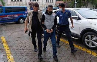 Kız meselesi tartışmasında bir kişiyi bıçaklayan...