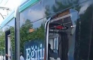 Kocaeli’de tramvaylar çarpıştı