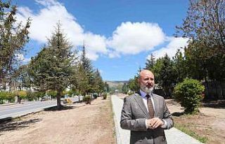 Kocasinan’da şehrin oksijen deposu parklar yenileniyor