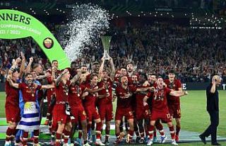 Konferans Ligi’nin ilk şampiyonu Roma