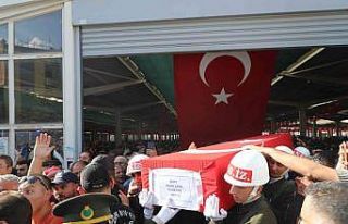 Konyalı şehit Hasan Çatal son yolculuğuna uğurlandı