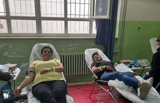 Köşklü veliler kan bağışına dikkat çekti