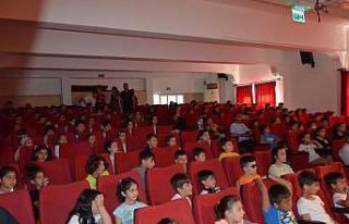 Köyceğizli öğrenciler “Tinga ve Dedektifler”...