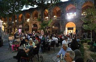 Koza Han’da kahvenin hatırı 40 yılı da aştı