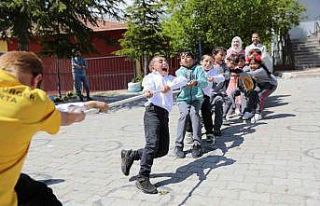 ’Küçük dokunuşlar, büyük mutluluklar’ projesi...