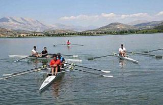 Kürek Milli Takımı Adıyaman’da kamp yapıyor
