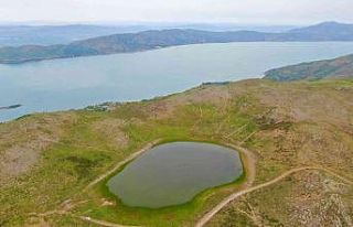 Kuruyan Bervi Gölü yağışlarla yeniden canlandı