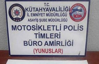 Kütahya’da “Dur” ihtarına uymayan araçta...