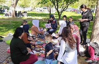 Kütahya’da Hıdırellez şenliklerinde KADES uygulaması...