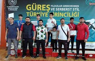 Kütahyalı pehlivanlar Türkiye Şampiyonu oldu