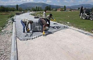 Kütahya’nın iki mahallesine kilit parke