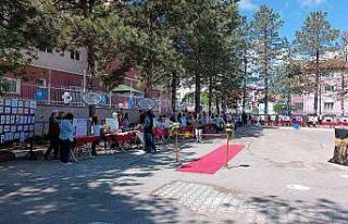 Ladik’te bilim fuarı