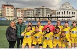Malatya Bayanlar futbol takımı, ligi namağlup tamamladı