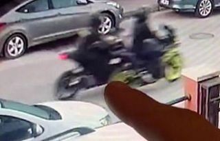 Maltepe’de 100 bin TL’lik motosikleti ittirerek...