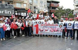 Manisa’da Hak-İş 1 Mayıs’ta meydana indi, işçilerin...