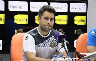 Mateos: “Top kaleye girmek istemese de galibiyet...