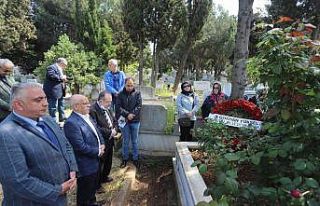 Merhum Hüseyin Kabacıoğlu mezarı başında anıldı