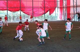 Merkezefendi’de 19 Mayıs’a özel gençlik futbol...