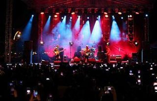 Merkezefendi’de bayram Duman konseriyle kutlandı