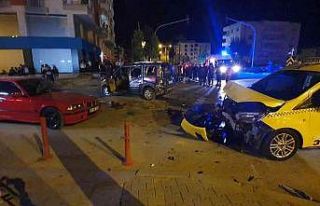 Mersin’de trafik kazası: 1 ölü, 3 yaralı