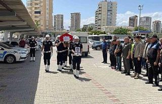 Mersin’de trafik kazasında ölen polis memuru için...