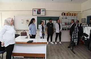 Meslek lisesi öğrencilerinden engellilere ücretsiz...