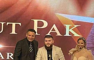 Metafizik uzmanı yılın en başarılısı seçildi