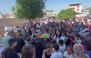 Mezun olduğu okulda öğrencilere ‘Piton döner’...