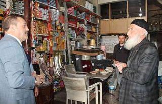 MHP İl Başkanı Karataş esnafı dinledi