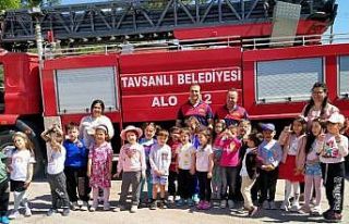 Minik öğrenciler itfaiyeci oldu