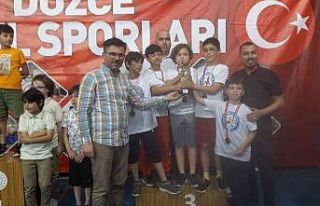 Minikler satranç turnuvası sona erdi