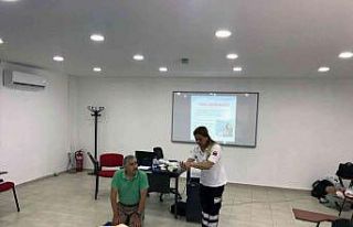 Muhtarlara ilkyardım eğitimi