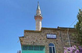 Namaz kılmak için köylüler her gün 1 kilometre...