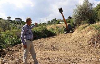 Nazilli Yaylapınar’da yol açma çalışmaları...