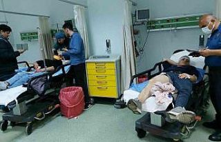 "Neden baktın?" tartışmasında 2 kişi...