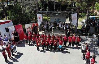 Nevşehir’de ‘Atmıyorum, Hayata Katıyorum’...