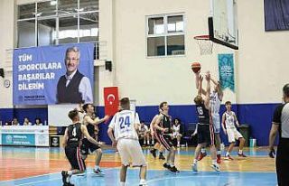 Nilüfer’de ‘Kardeş Kentler Basketbol Turnuvası’...