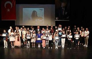 Nilüfer’de yılsonu konserinde muhteşem performans