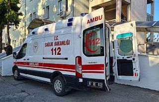 Nişanda dağıtılan tavuktan yiyen 16 kişi hastanelik...