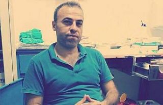 Oğlunu boynunu keserek öldürmeye çalışan baba...