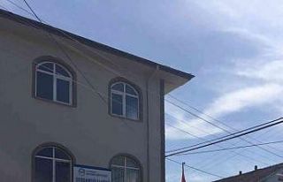 Oğlunu öldürmeye çalışıp, cezaevinde intihar...