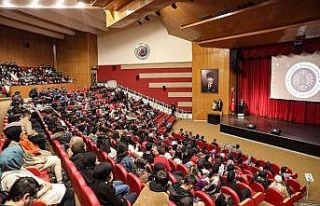 Öğrenci dekanlığı “kentle bütünleşen üniversite”...