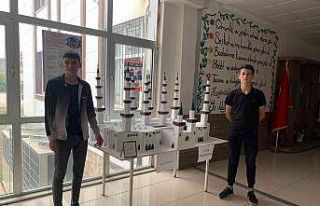 Öğrencilerden Mescid-i Nebevi maketi