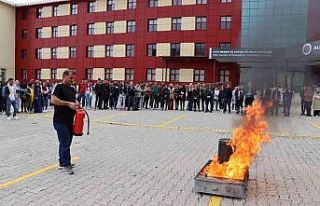 Oltu Beşeri ve Sosyal Bilimler Fakültesinde yangın...
